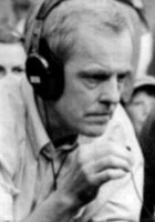 彼得·沃特金 Peter Watkins