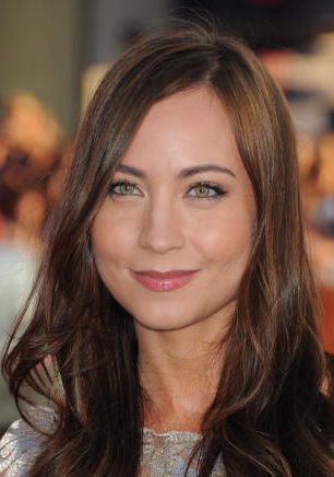 考特妮·福特 Courtney Ford