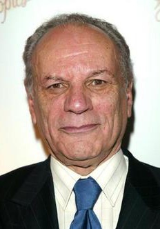 维克多·阿尔果 Victor Argo