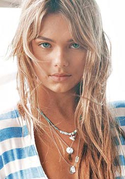 印第安娜·伊万斯 Indiana Evans