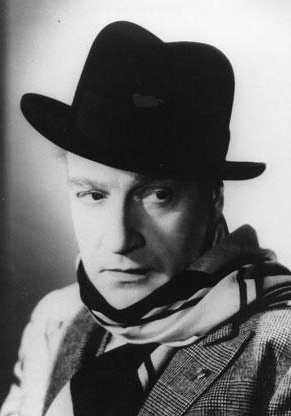 萨卡·圭特瑞 Sacha Guitry