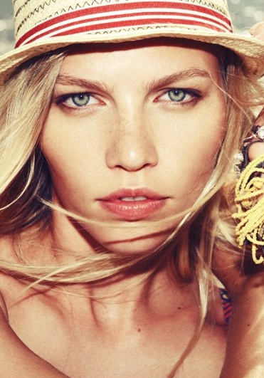 阿莱·韦博 Aline Weber
