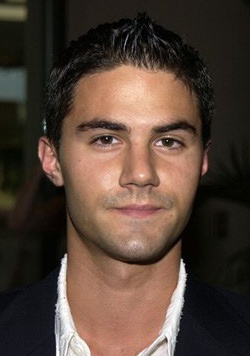 亚当·拉沃格纳 Adam LaVorgna