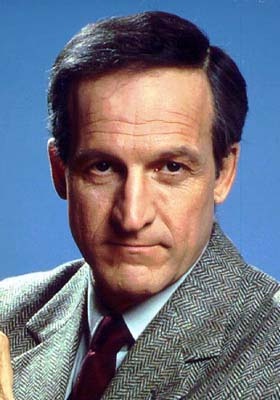 丹尼尔·J·特拉万提 Daniel J. Travanti