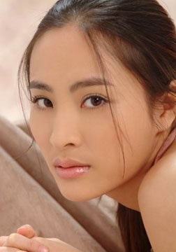 郑佳欣 Kai-Yan Cheng