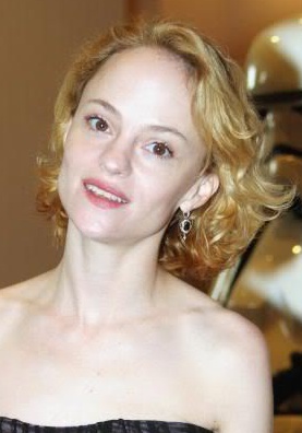 安吉拉·贝蒂斯 Angela Bettis