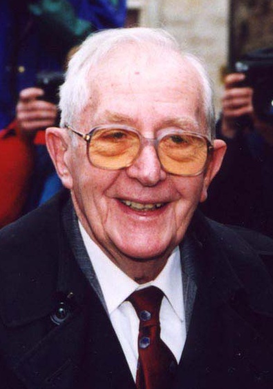 刘易斯·吉尔伯特 Lewis Gilbert