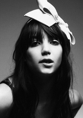 黛茜·洛薇 Daisy Lowe