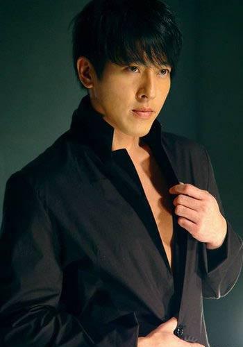 吕颂贤 Jackie Lui Chung-yin