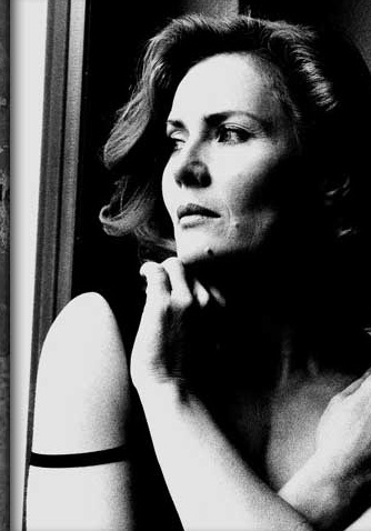 格拉日娜·沙波沃夫斯卡 Grazyna Szapolowska