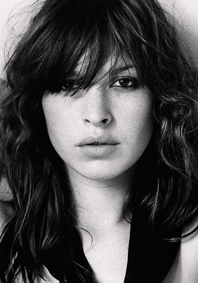 塔拉·爱德丝 Tara Elders