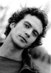 巴纳比·麦楚拉特 Barnaby Metschurat