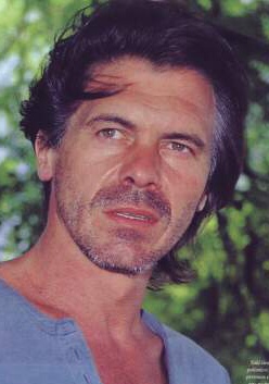 米格尔·安吉尔·索拉 Miguel Ángel Solá