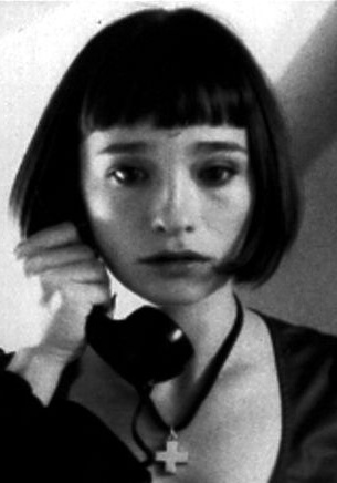 埃琳娜·勒文松 Elina Löwensohn