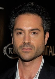 奥玛尔·梅特瓦利 Omar Metwally