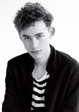 奥利·亚历山大 Olly Alexander