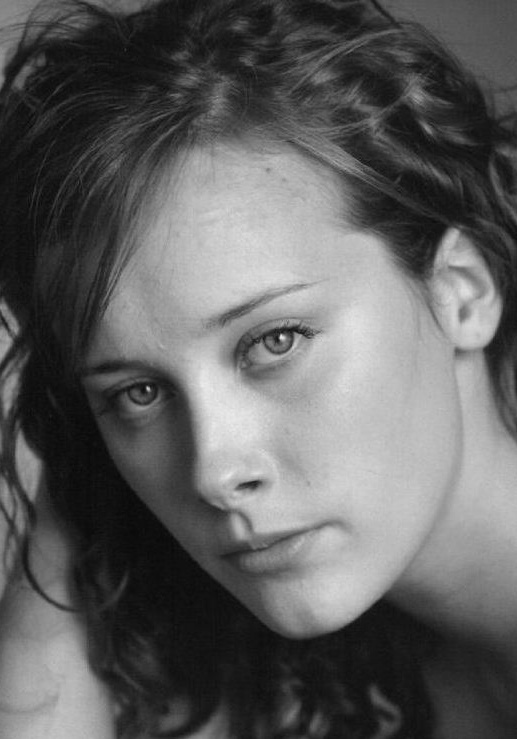 艾普萝·皮尔森 April Pearson