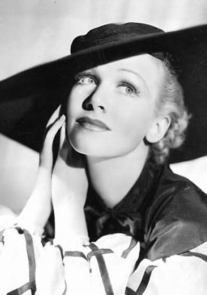 朱莉·海顿 Julie Haydon