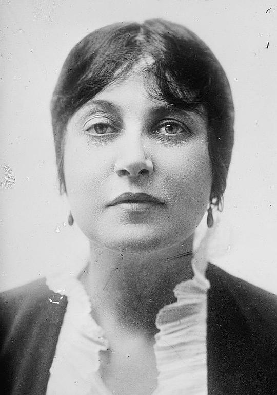 乔治娅·凯恩 Georgia Caine