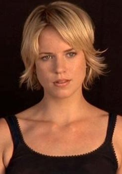 杰西卡·娜皮埃尔 Jessica Napier