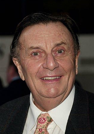 巴瑞·哈姆弗莱斯 Barry Humphries