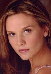 玛雅·施坦格 Maya Stange