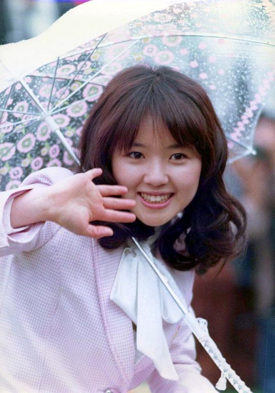 浅田美代子 Miyoko Asada