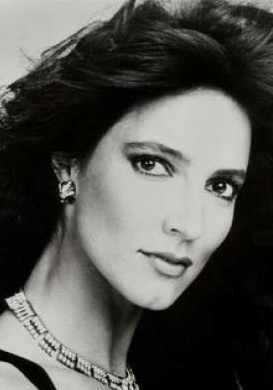 玛多林·史密斯·奥斯巴内 Madolyn Smith Osborne