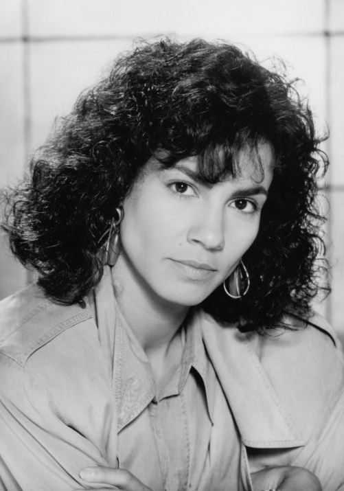 雷切尔·蒂科汀 Rachel Ticotin