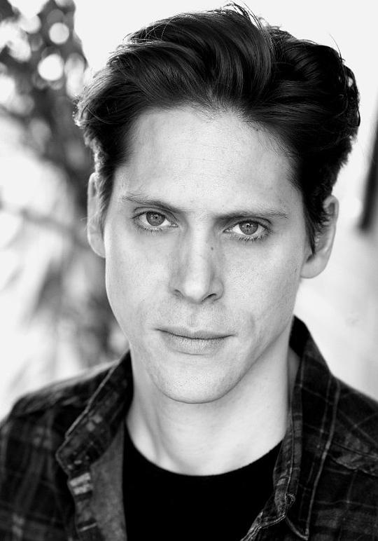 尼尔·纽伯恩 Neil Newbon