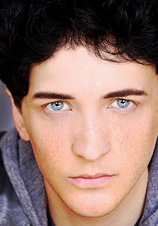 韦斯·罗宾森 Wes Robinson