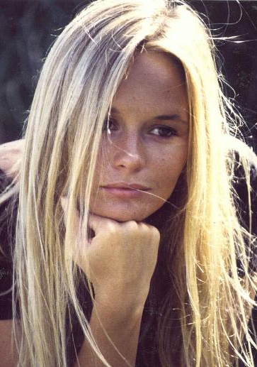 阿娜伊·让纳雷 Anaïs Jeanneret