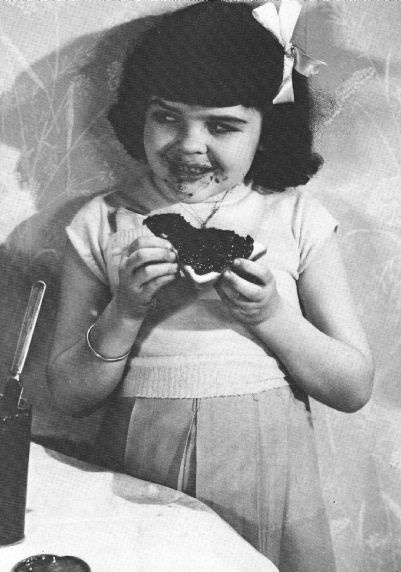 达拉·胡德 Darla Hood