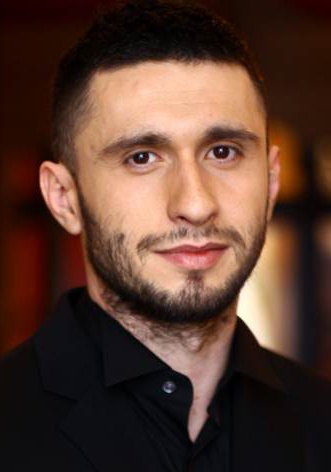 德拉戈什·布库尔 Dragos Bucur