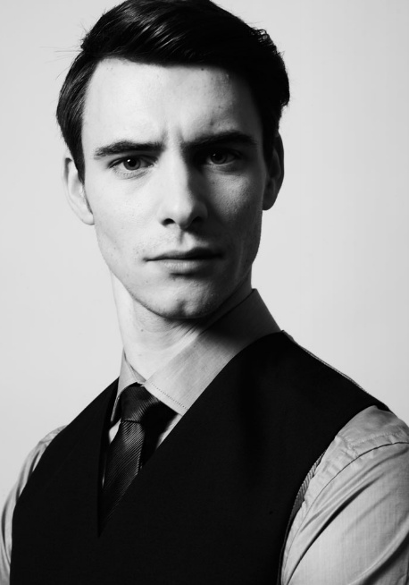 哈里·劳埃德 Harry Lloyd