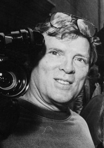 D·A·彭尼贝克 D.A. Pennebaker