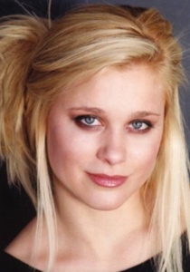 塔拉·佩姬 Tarah Paige