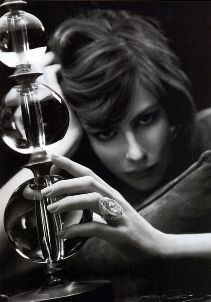 安娜·穆格拉利斯 Anna Mouglalis