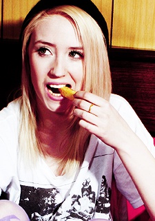 莉莉·拉芙莱斯 Lily Loveless