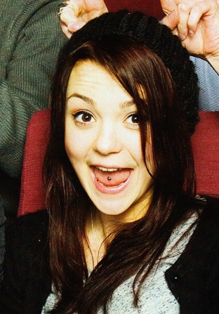 凯瑟琳·普雷斯科特 Kathryn Prescott