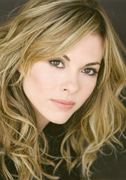 朱莉·蒙德  Julie Mond