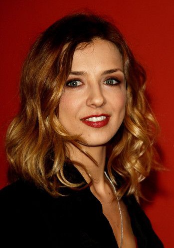 米丽娅姆·卡塔妮娅 Myriam Catania