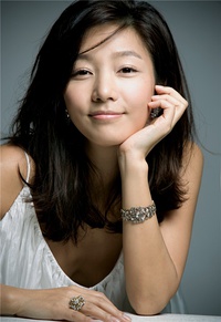 张真英 Jin-Young Jang