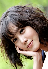 金廷恩 Jeong-eun Kim