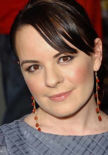詹娜·冯·欧莱 Jenna von Oÿ