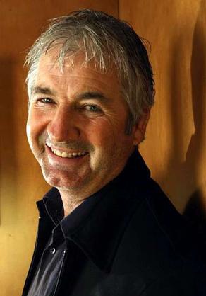 约翰·贾瑞特 John Jarratt