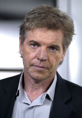 科林·弗瑞尔斯 Colin Friels