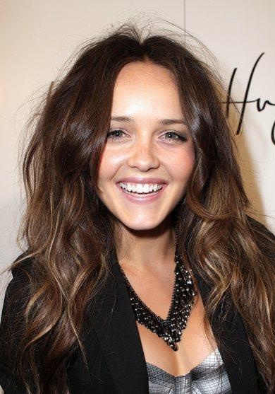 瑞贝卡·布利兹 Rebecca Breeds