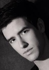 罗根·亨德森 Logan Henderson