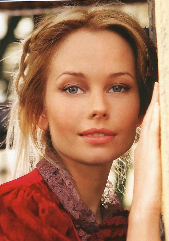 叶莲娜·科里科娃 Elena Korikova